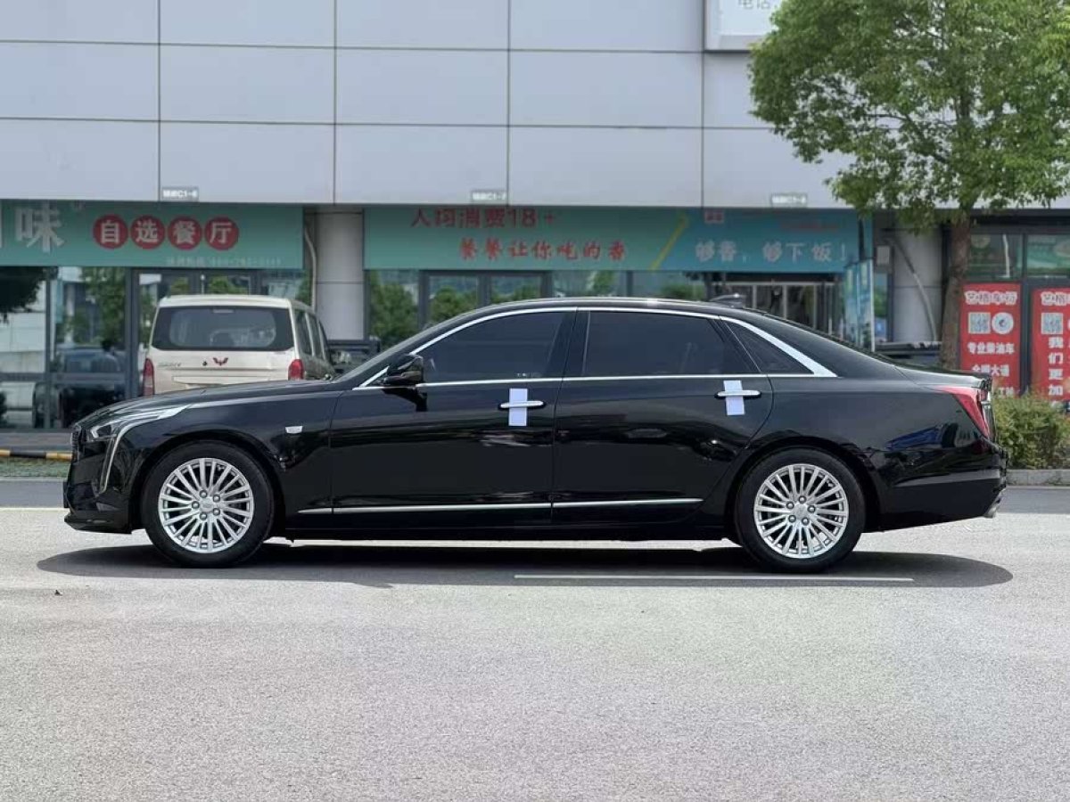 凱迪拉克 CT6  2023款 28T 豪華型圖片