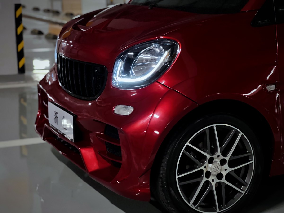 2018年10月巴博斯 smart fortwo  2018款 0.9T 硬頂BRABUS Xclusive