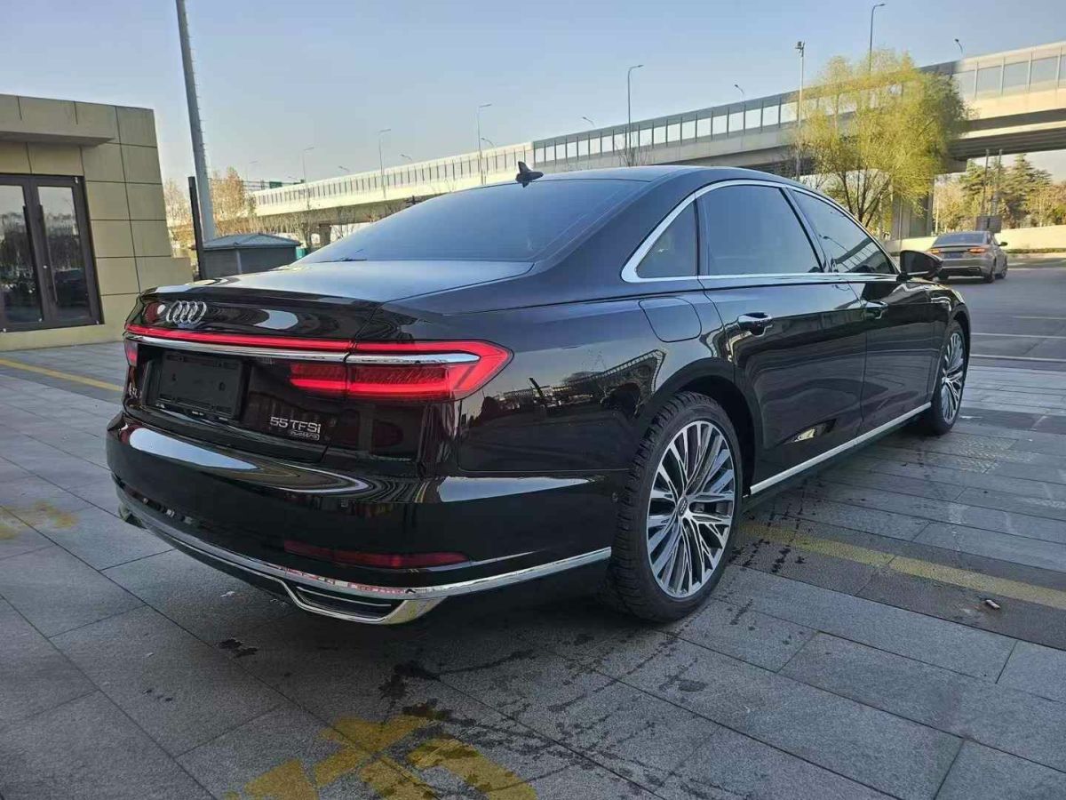 奧迪 奧迪S8  2020款 S8L 4.0TFSI quattro圖片