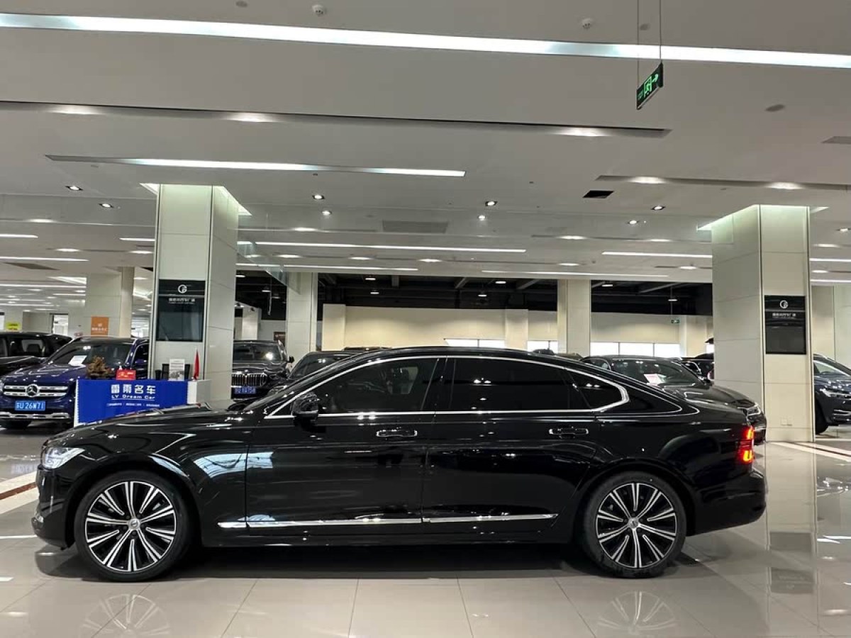 沃爾沃 S90  2023款 B5 智遠(yuǎn)豪華版圖片