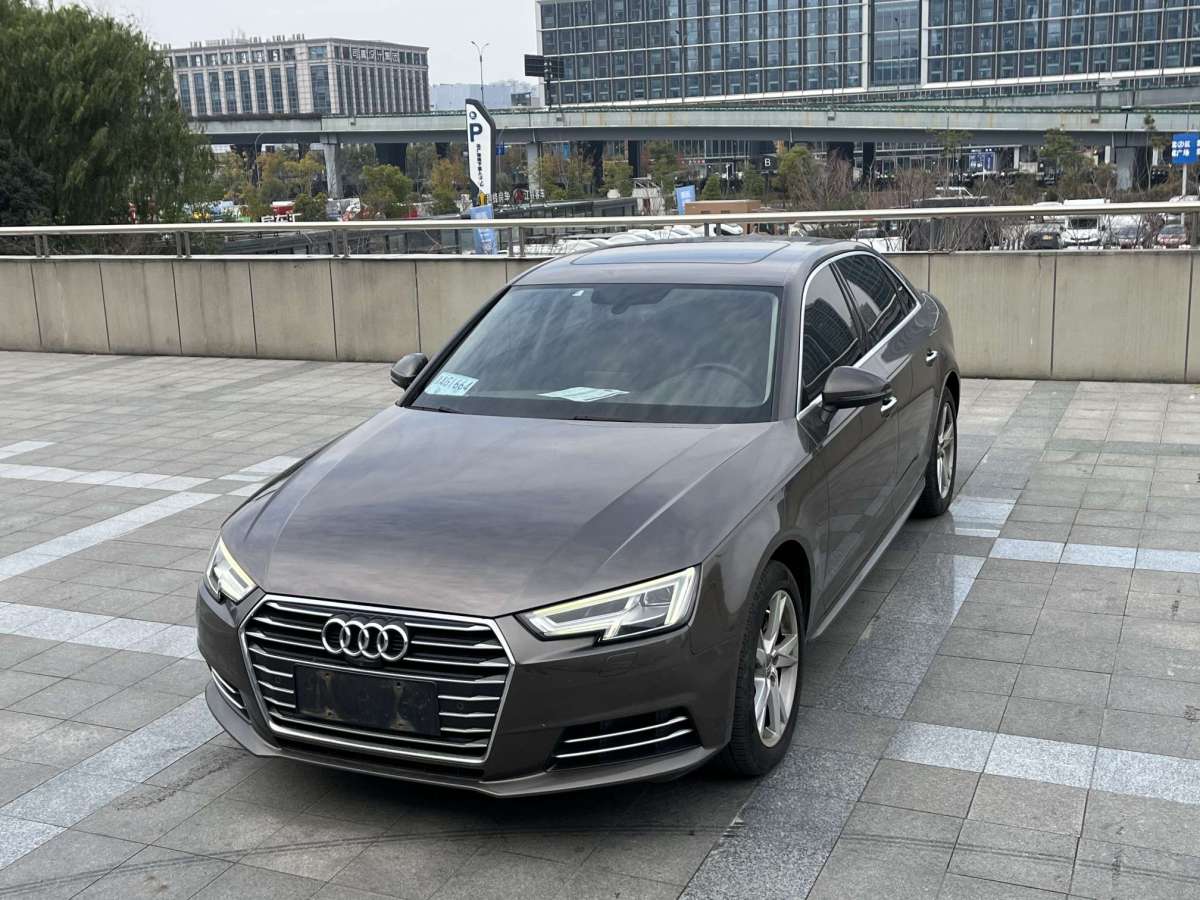 奧迪 奧迪A4L  2018款 30周年年型 40 TFSI 進(jìn)取型圖片