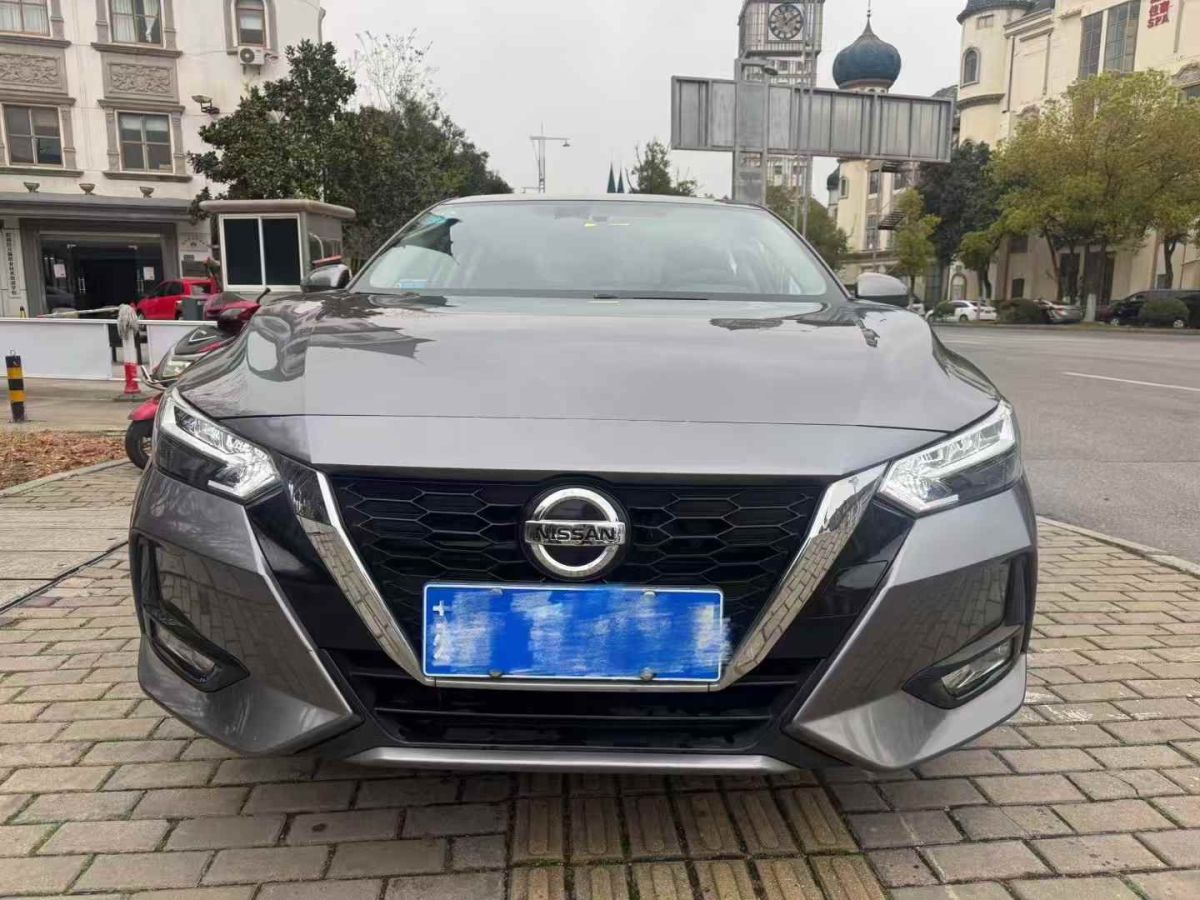 日產(chǎn) 軒逸  2021款 1.6L XL CVT暗夜版圖片