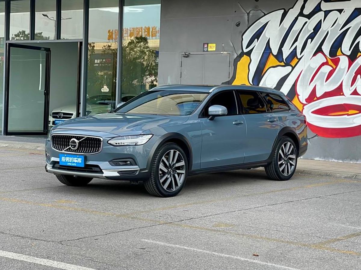 沃爾沃 V90  2024款 Cross Country B5 AWD 智尊版圖片