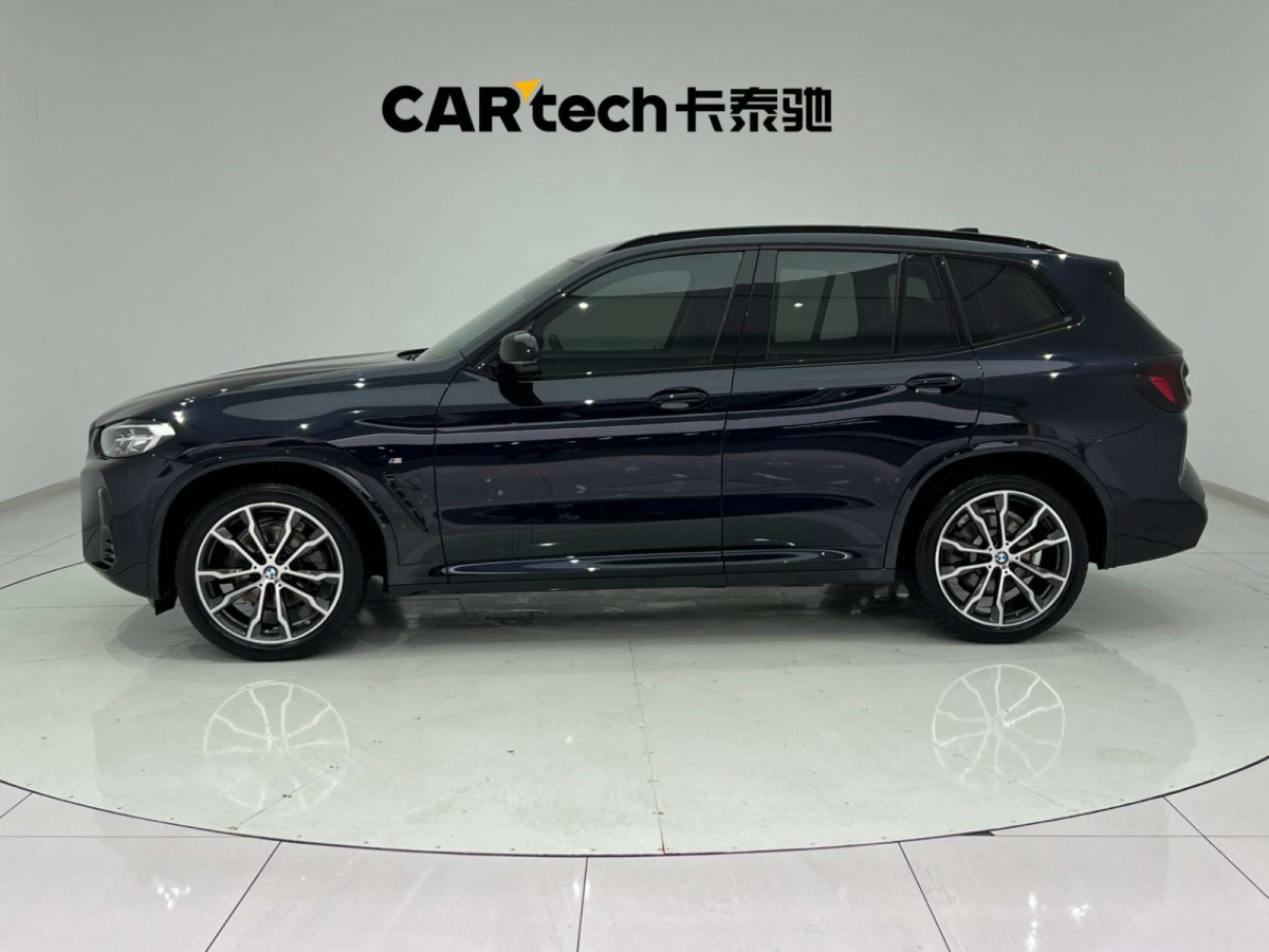 寶馬 寶馬X3  2022款 xDrive30i 領(lǐng)先型 M曜夜套裝圖片