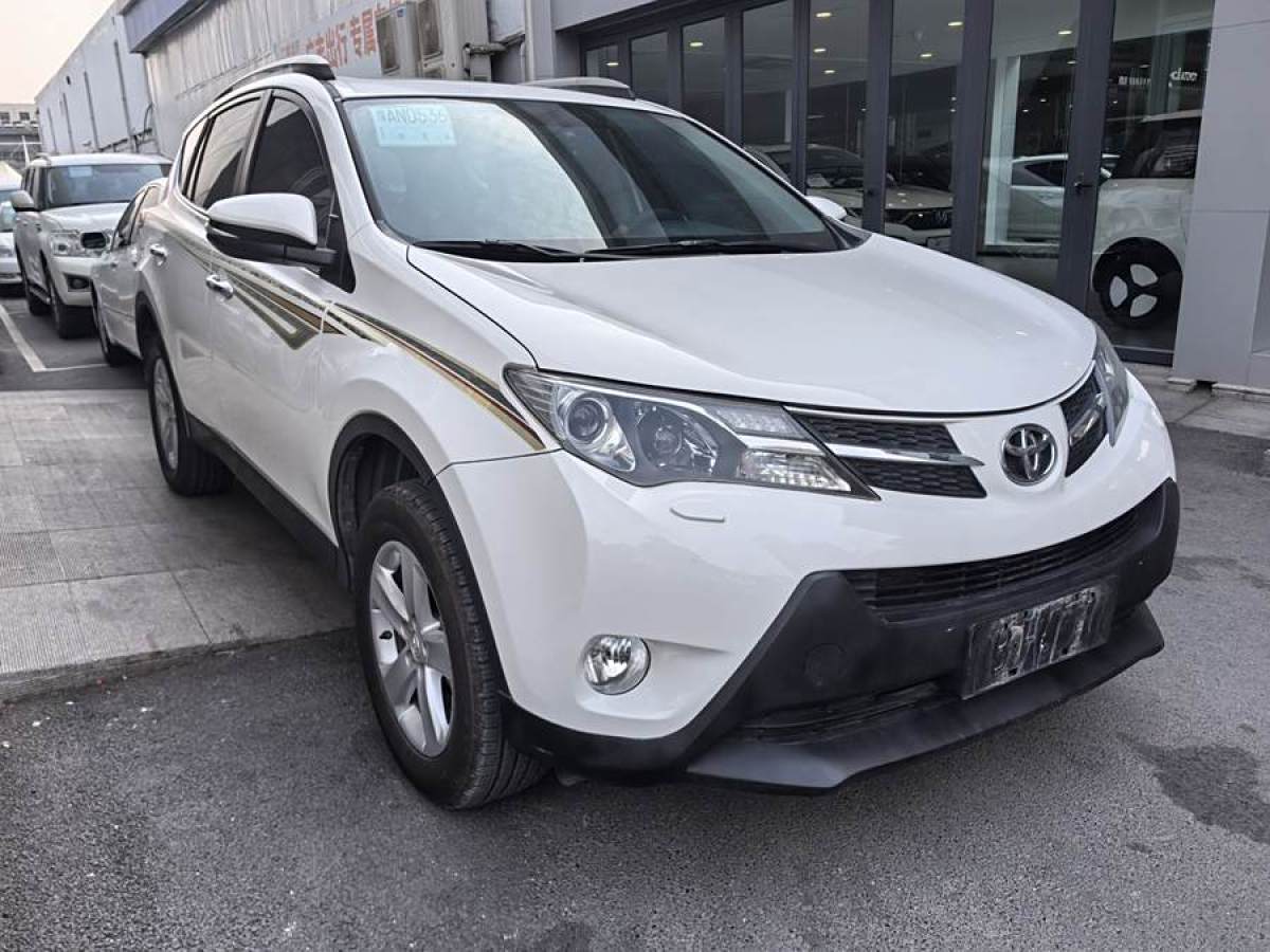 豐田 RAV4榮放  2013款 2.5L 自動四驅(qū)精英版圖片