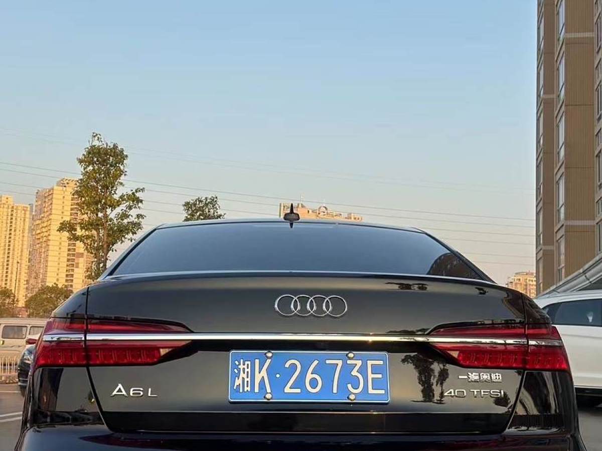 奧迪 奧迪A6L  2019款 40 TFSI 豪華動(dòng)感型圖片