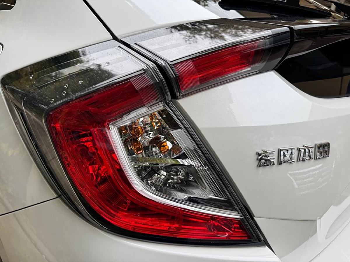 本田 思域  2021款 HATCHBACK 220TURBO CVT潮酷控圖片