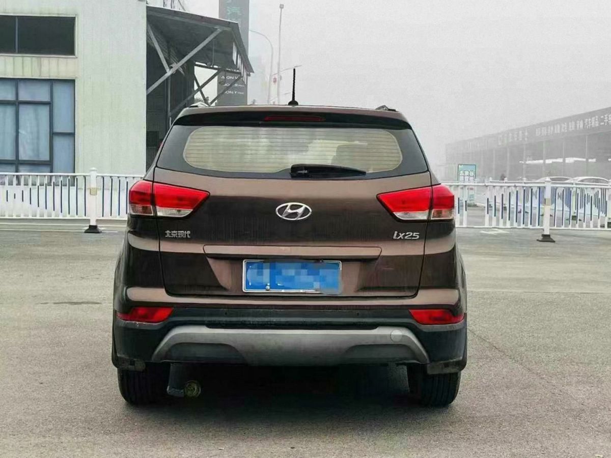 現(xiàn)代 ix25  2020款 1.5L CVT尊貴型圖片