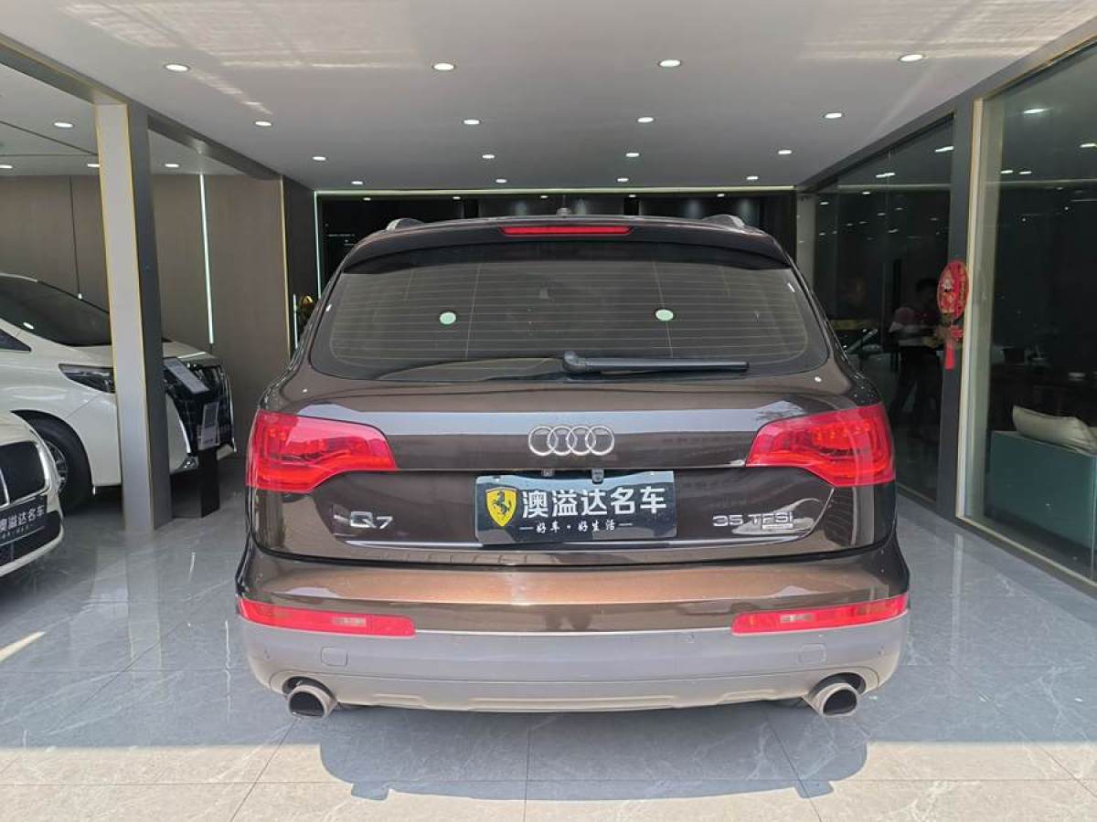 奧迪 奧迪Q7  2014款 35 TFSI 進(jìn)取型圖片