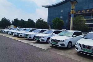 i5 榮威  1.5L 手動(dòng)領(lǐng)豪版
