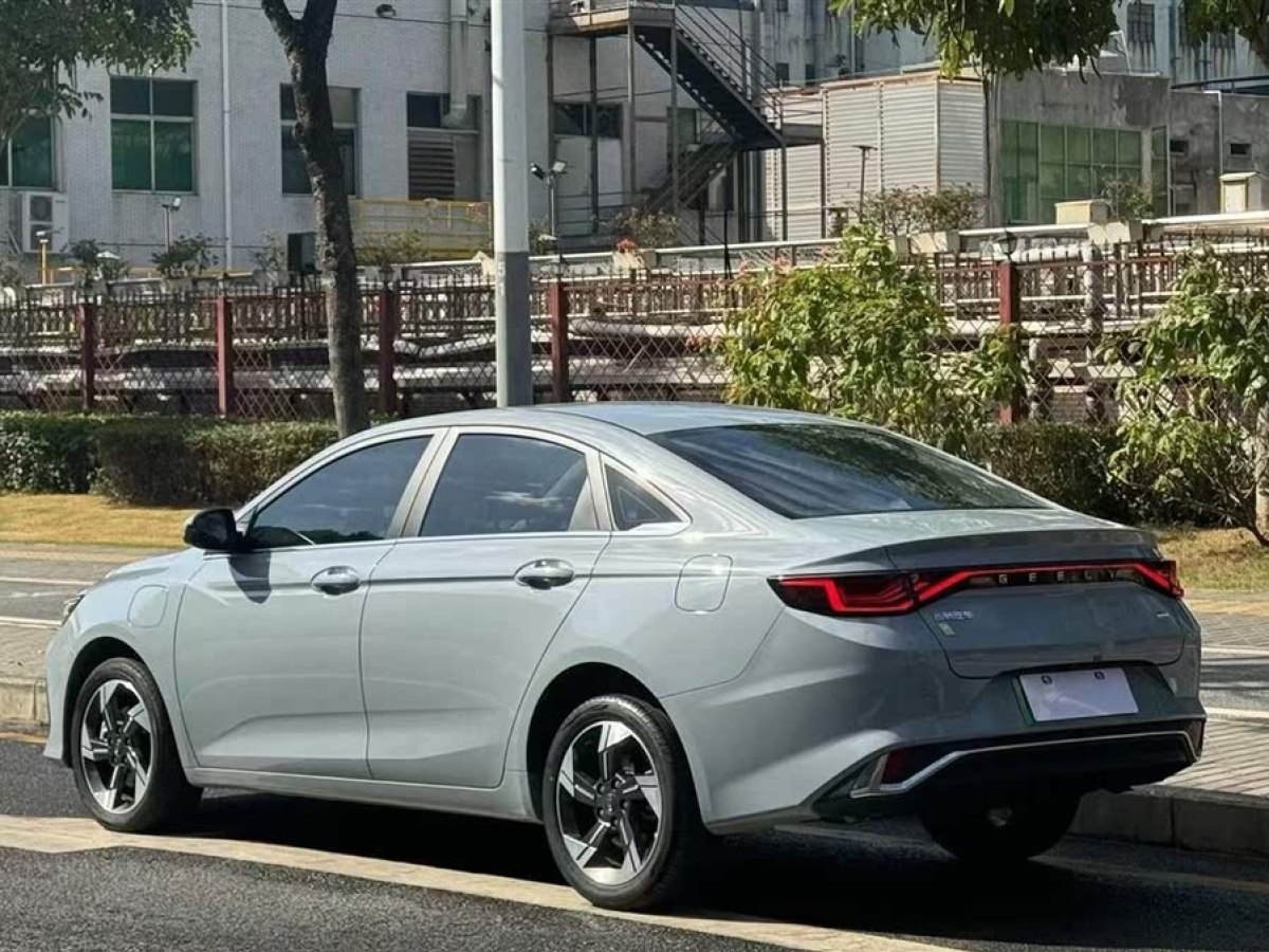 吉利 帝豪L 雷神Hi?P  2022款 1.5TD-DHT Pro 100KM Super 迅圖片