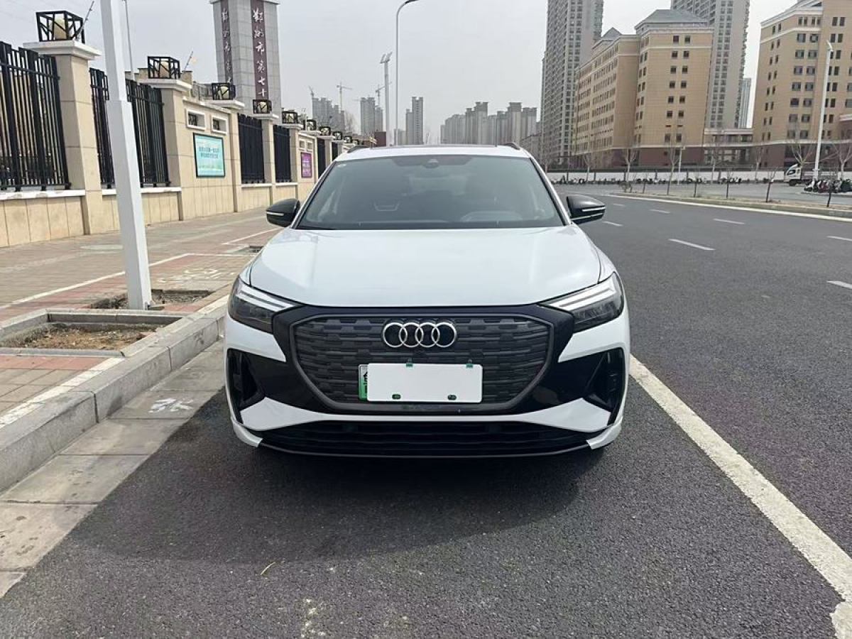 2023年8月奧迪 奧迪Q4 e-tron  2023款 40 e-tron 創(chuàng)境曜夜版