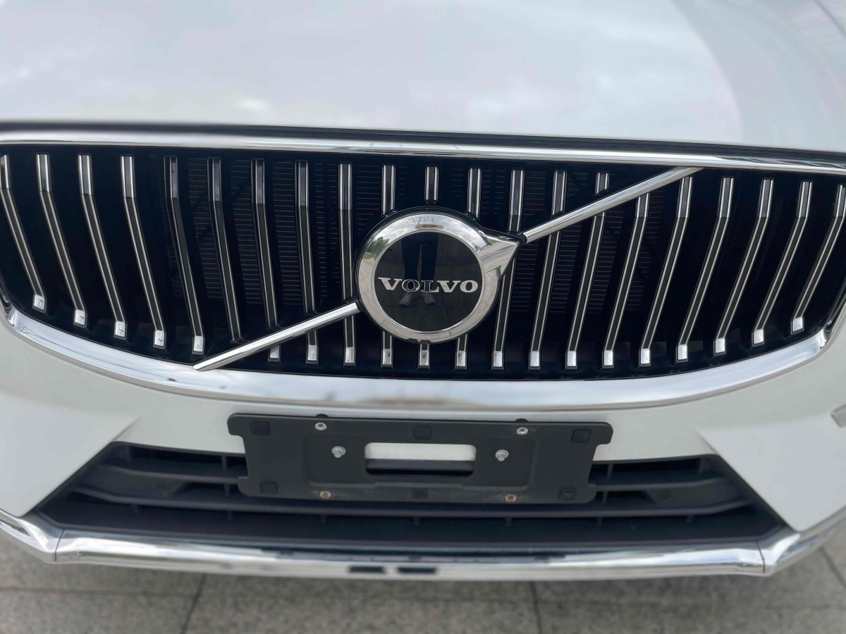 2022年10月沃爾沃 XC60  2023款 B5 四驅智逸豪華版