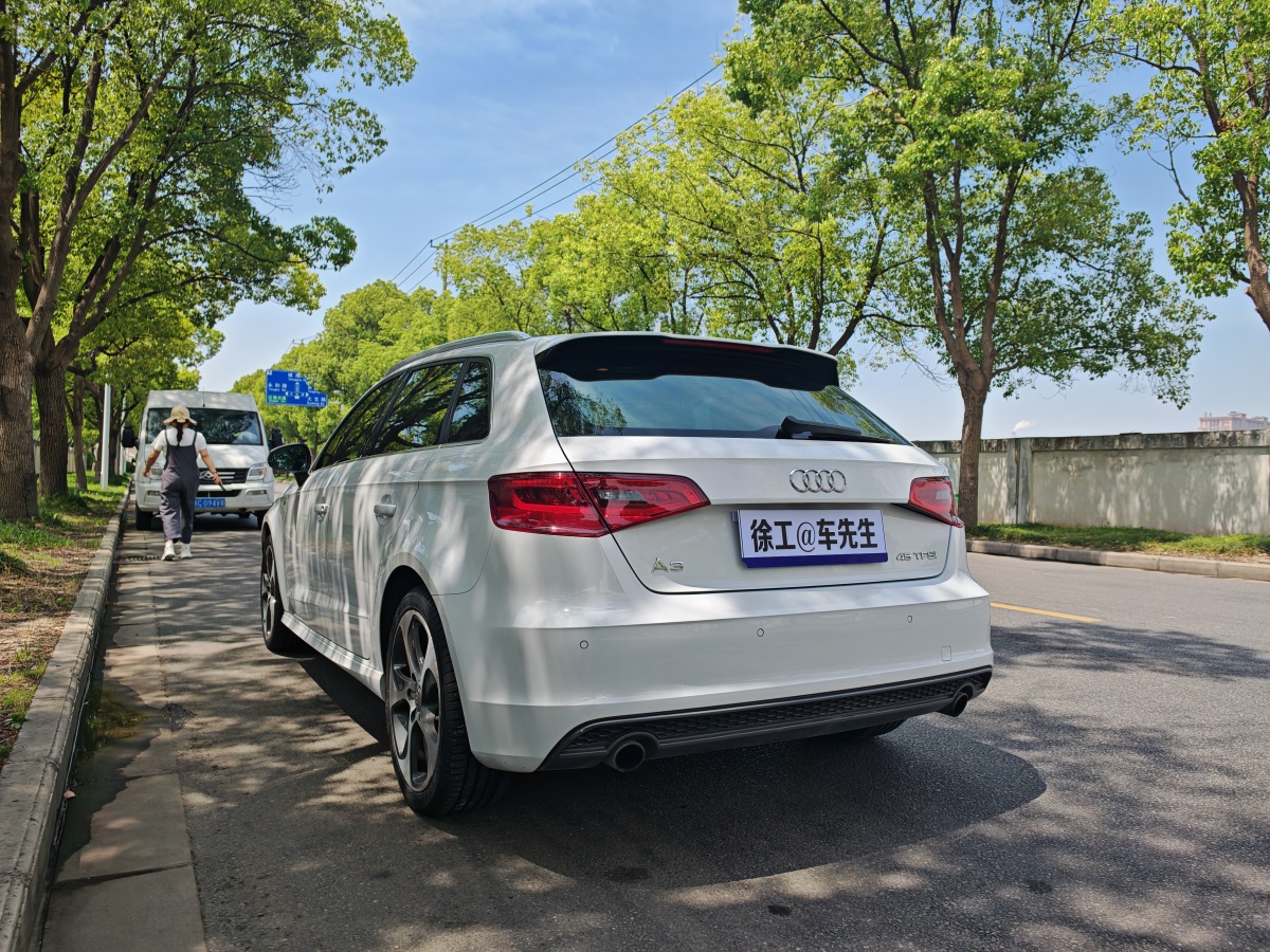2016年6月奧迪 奧迪A3  2015款 Sportback 45 TFSI S line 運(yùn)動型