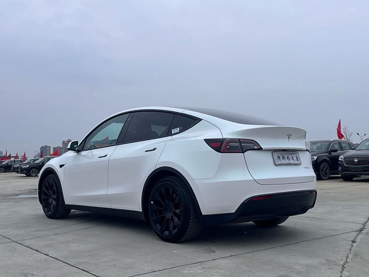 2021年12月特斯拉 Model Y  2021款 改款 標(biāo)準(zhǔn)續(xù)航后驅(qū)升級版