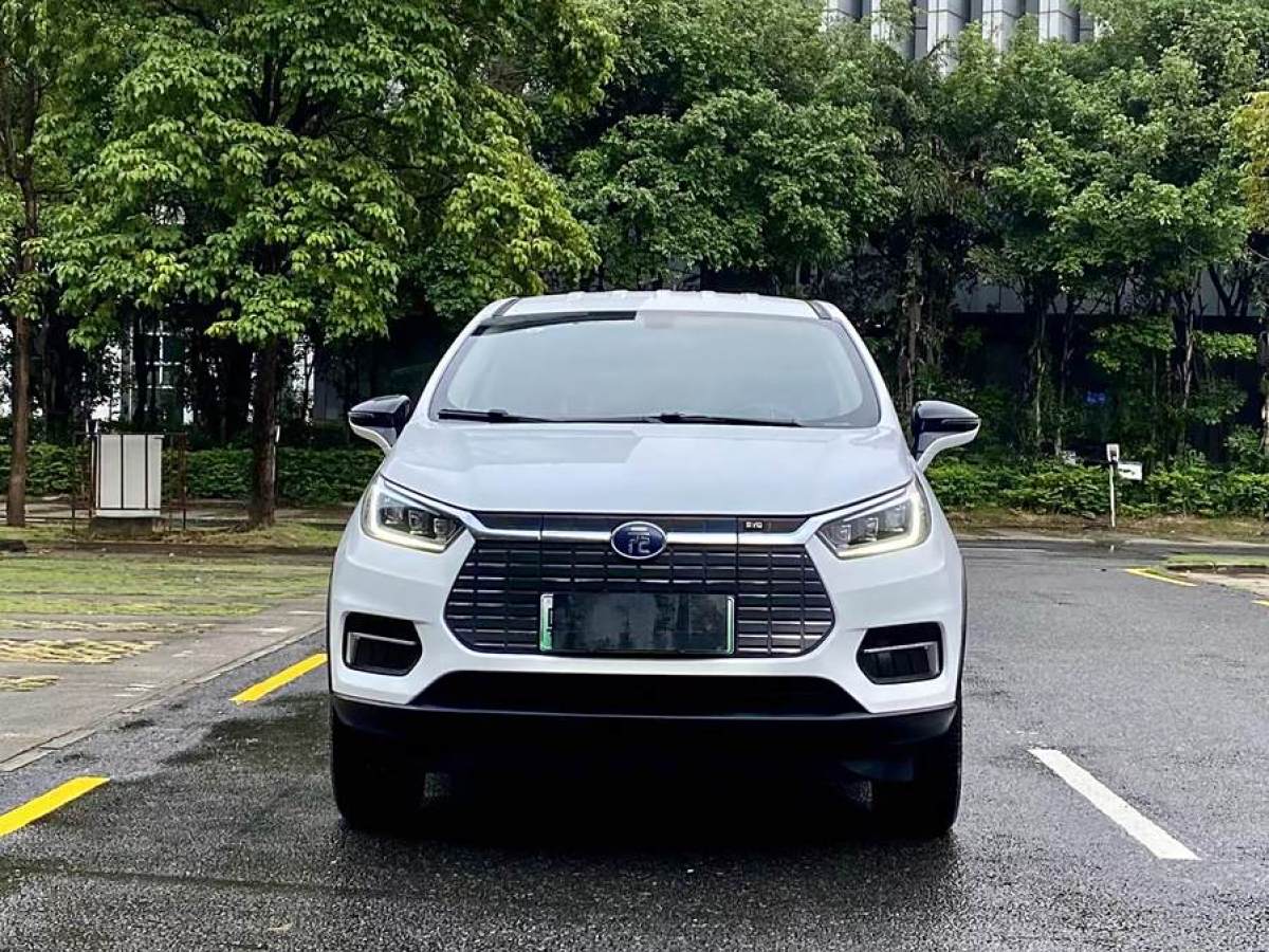 比亞迪 元新能源  2019款 EV535 智聯(lián)領(lǐng)創(chuàng)型圖片