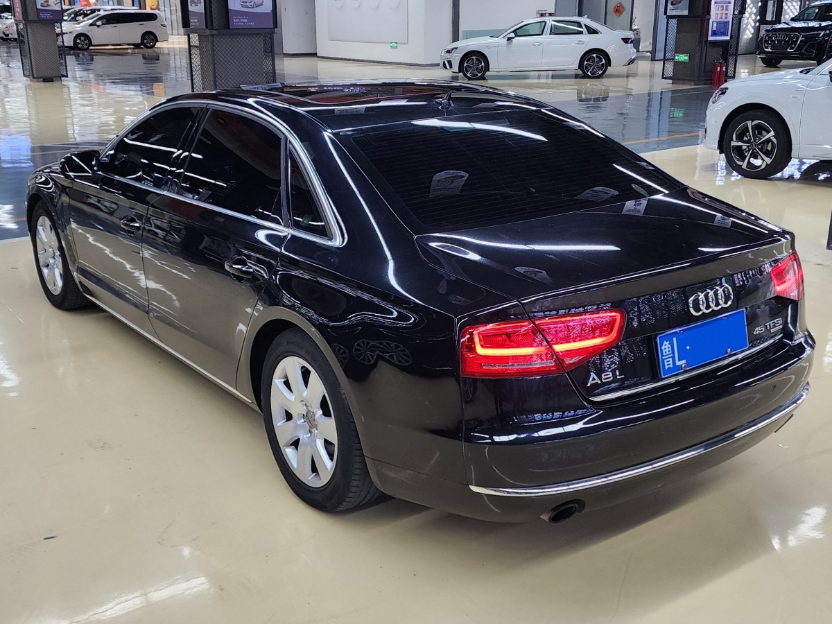 奧迪 奧迪A8  2013款 A8L 45 TFSI quattro豪華型圖片