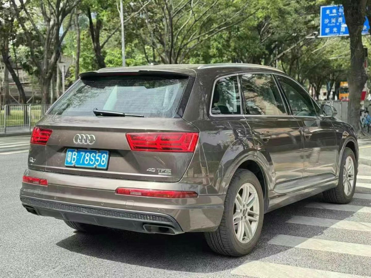 2016年5月奧迪 奧迪Q7  2016款 40 TFSI 舒適型