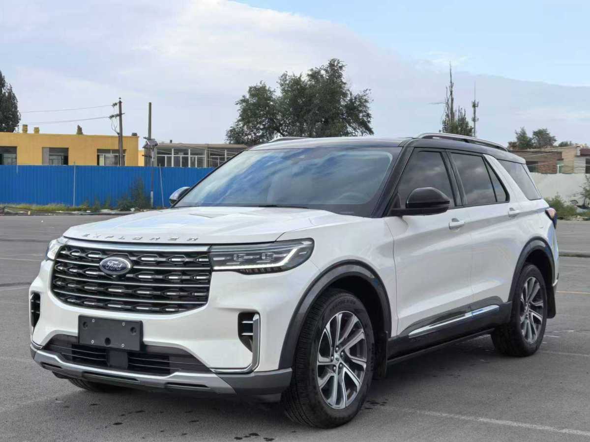 福特 探险者  2023款 EcoBoost 285 四驱风尚plus版 7座图片