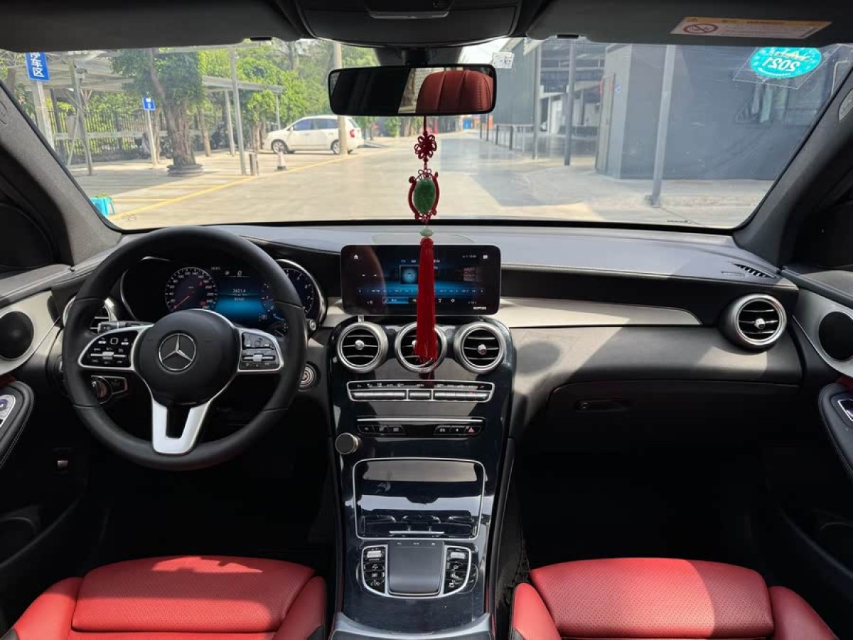 奔馳 奔馳GLC  2025款 改款 GLC 260 L 4MATIC 豪華型圖片