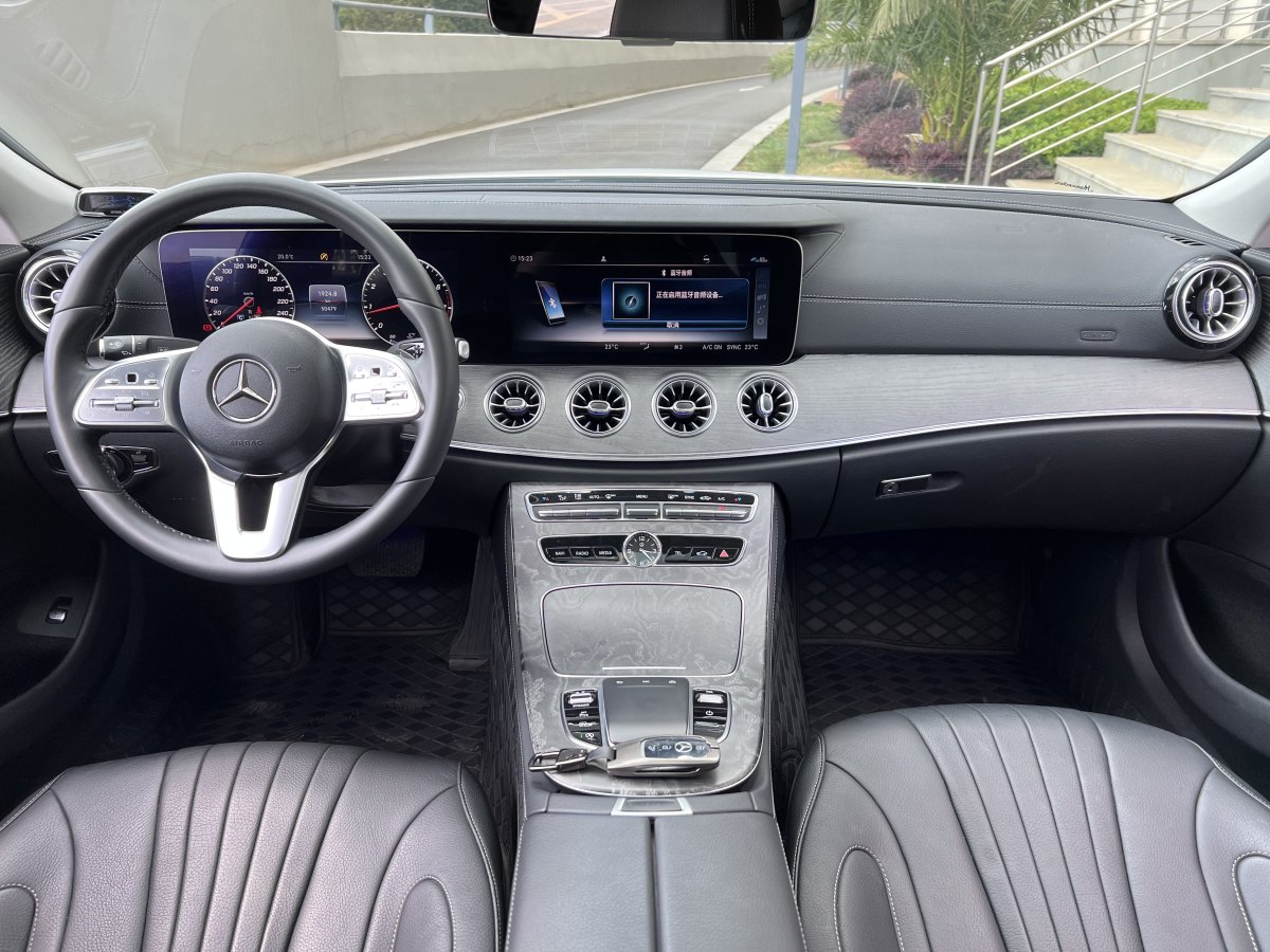2019年10月奔驰 奔驰CLS级  2023款 改款 CLS 300 动感型