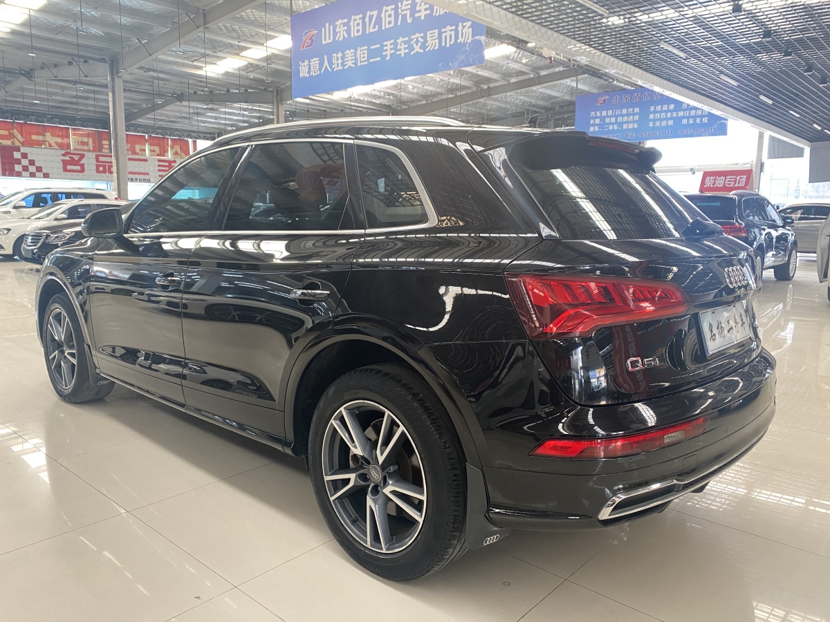 2019年8月奧迪 奧迪Q5L  2018款  45 TFSI 尊享時尚型 國VI