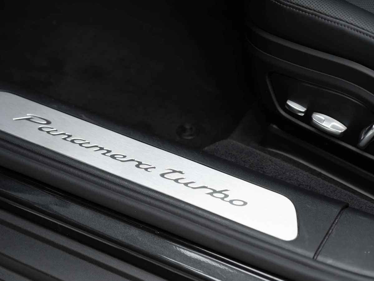 保時(shí)捷 Panamera  2017款 Panamera Turbo 4.0T圖片