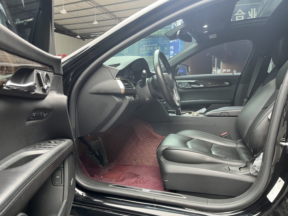 凱迪拉克 CT6  2023款 28T 豪華型圖片