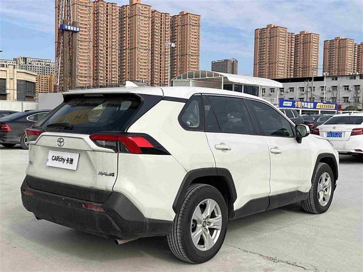 豐田 RAV4榮放  2020款 2.0L CVT兩驅風尚版圖片