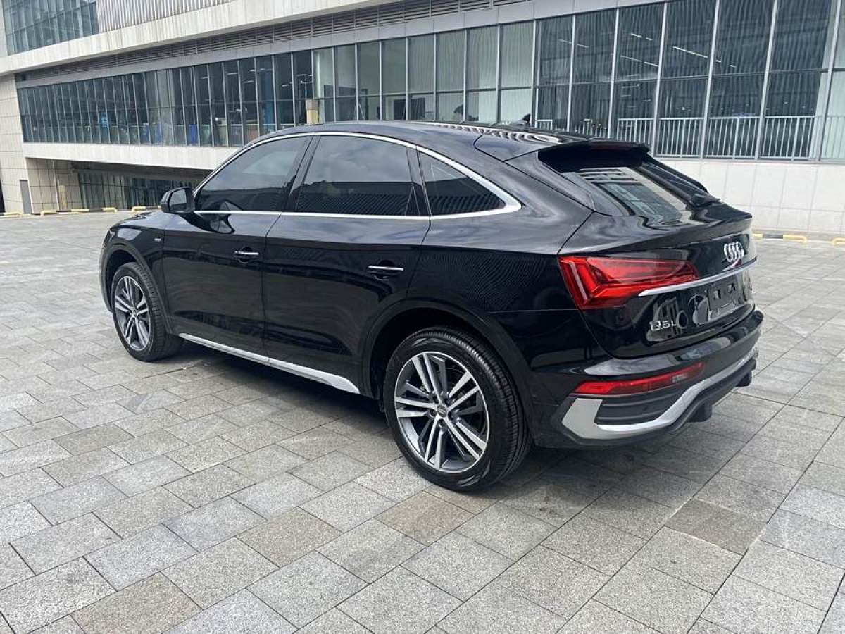 奧迪 奧迪Q5L Sportback  2022款 改款 40 TFSI 豪華型圖片