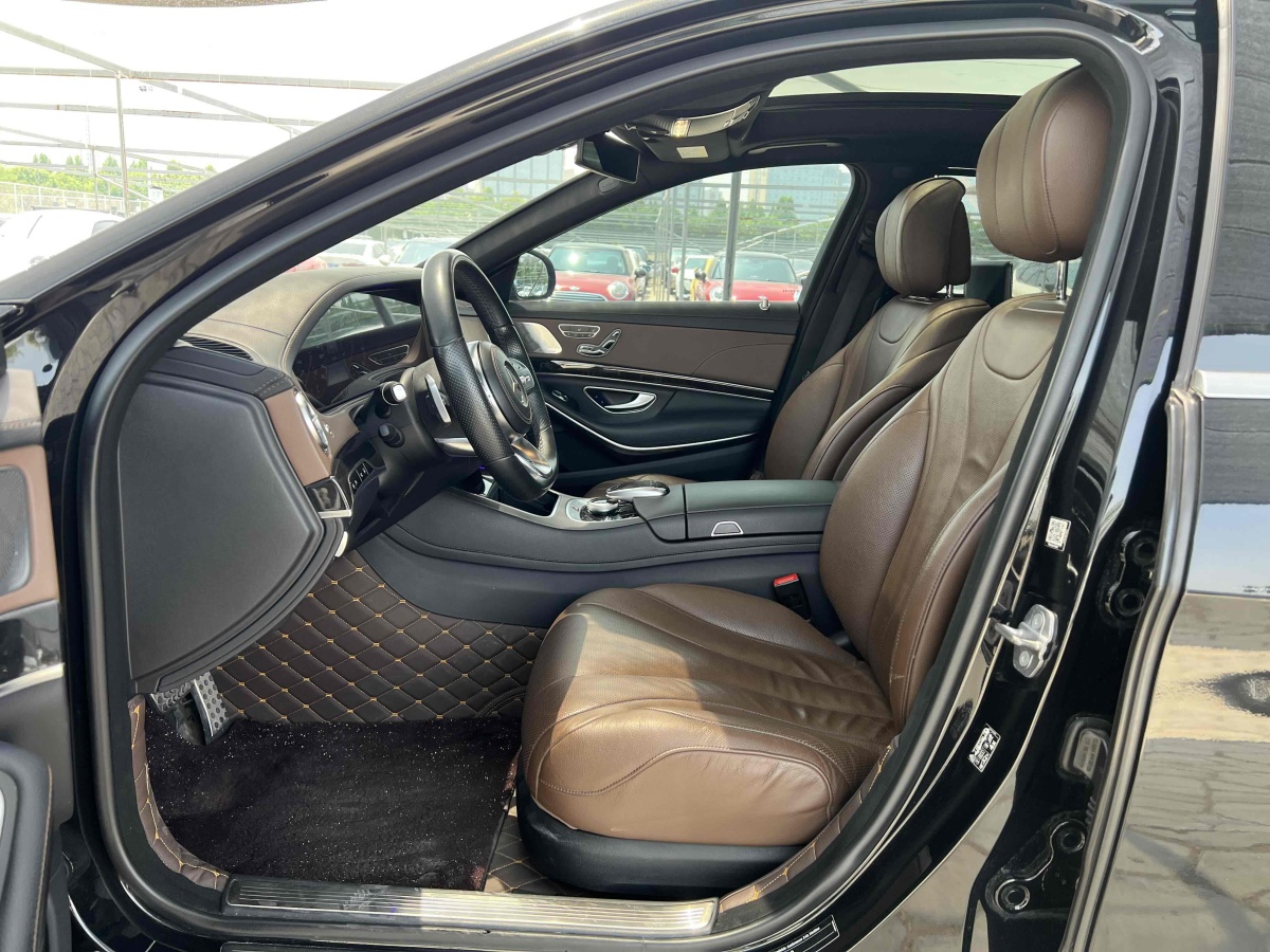 奔驰 奔驰S级  2018款 S 450 L 4MATIC 卓越特别版图片