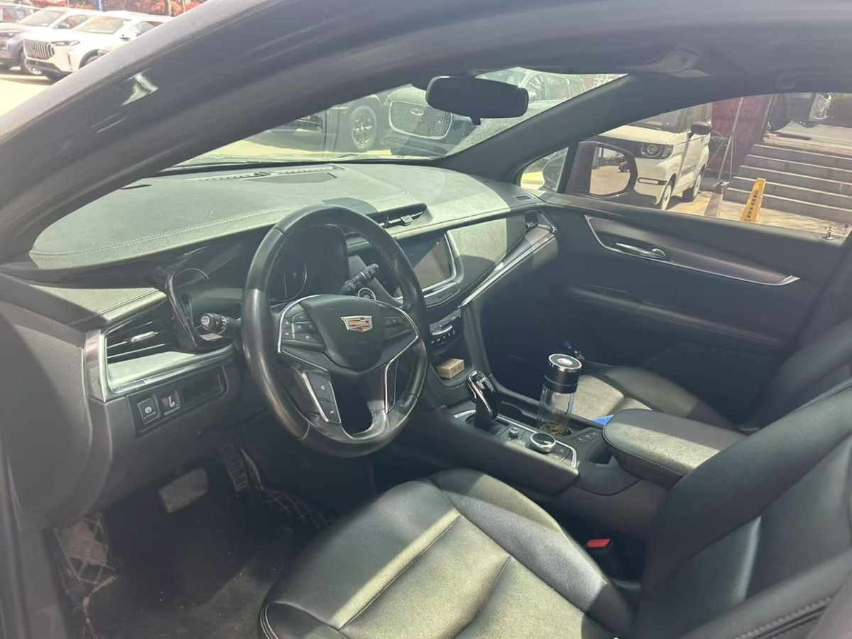 凱迪拉克 XT5  2022款 2.0T 四驅(qū)風尚型圖片