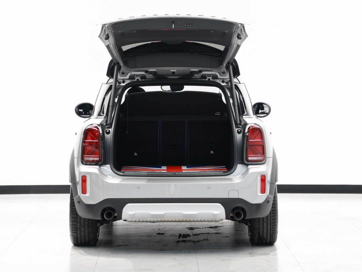 MINI COUNTRYMAN  2023款 2.0T COOPER S ALL4 鑒賞家圖片