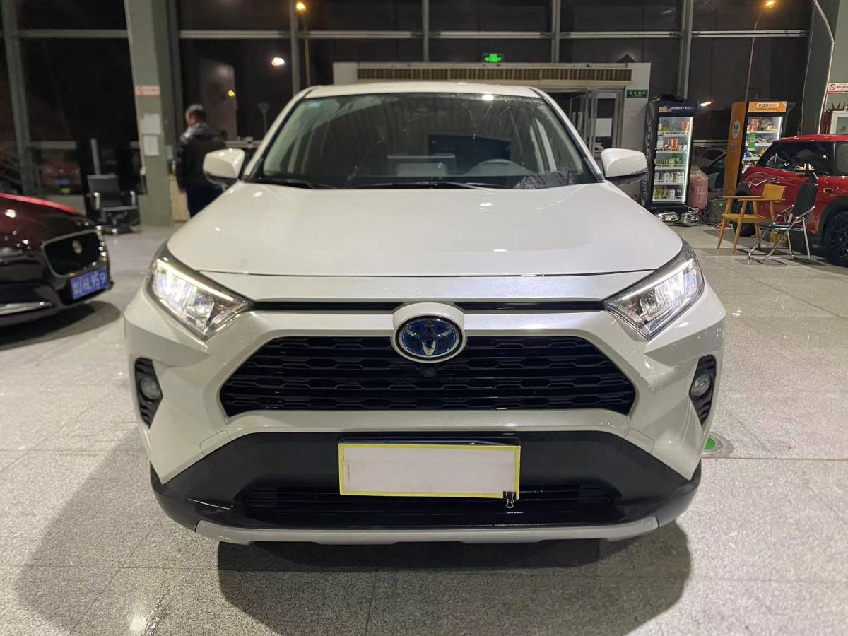 豐田 rav4榮放 2020款 雙擎 2.5l cvt兩驅精英版圖片