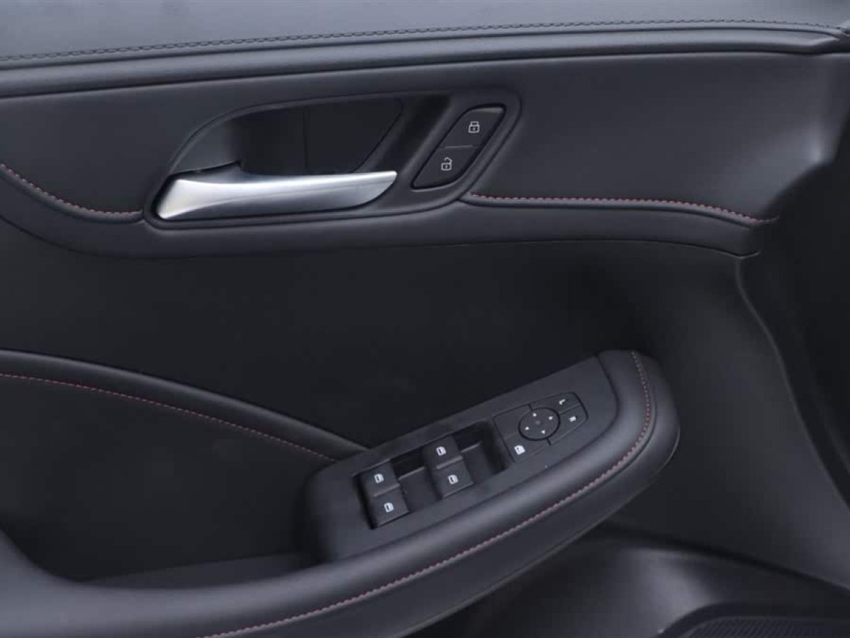 榮威 i5  2023款 1.5L CVT豪華版圖片