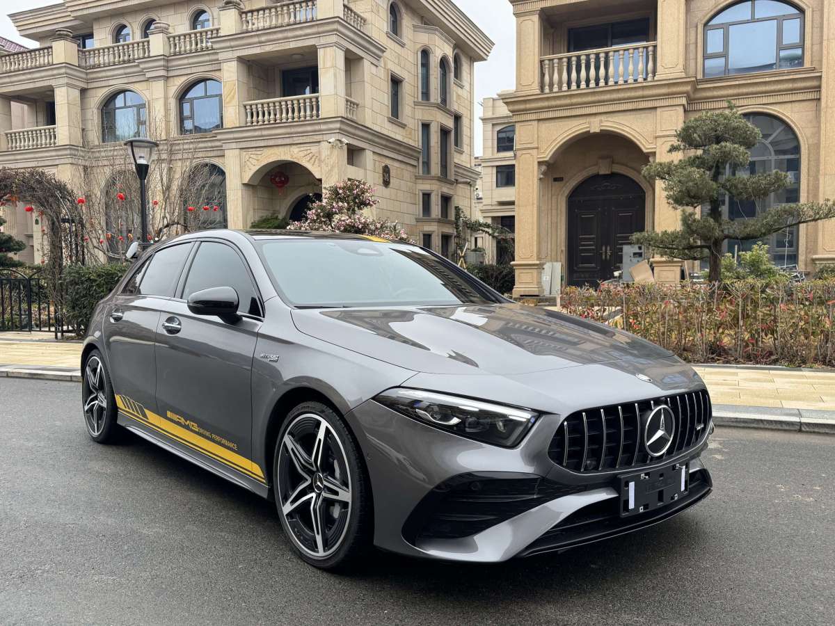 奔馳 奔馳A級AMG  2024款 AMG A 35 4MATIC圖片