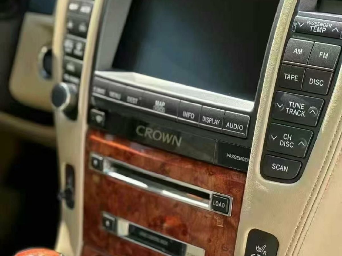豐田 皇冠  2005款 2.5L Royal圖片