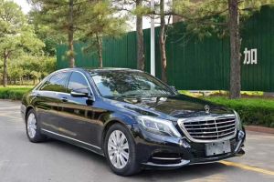 奔馳C級(jí)AMG 奔馳 AMG C 63 S