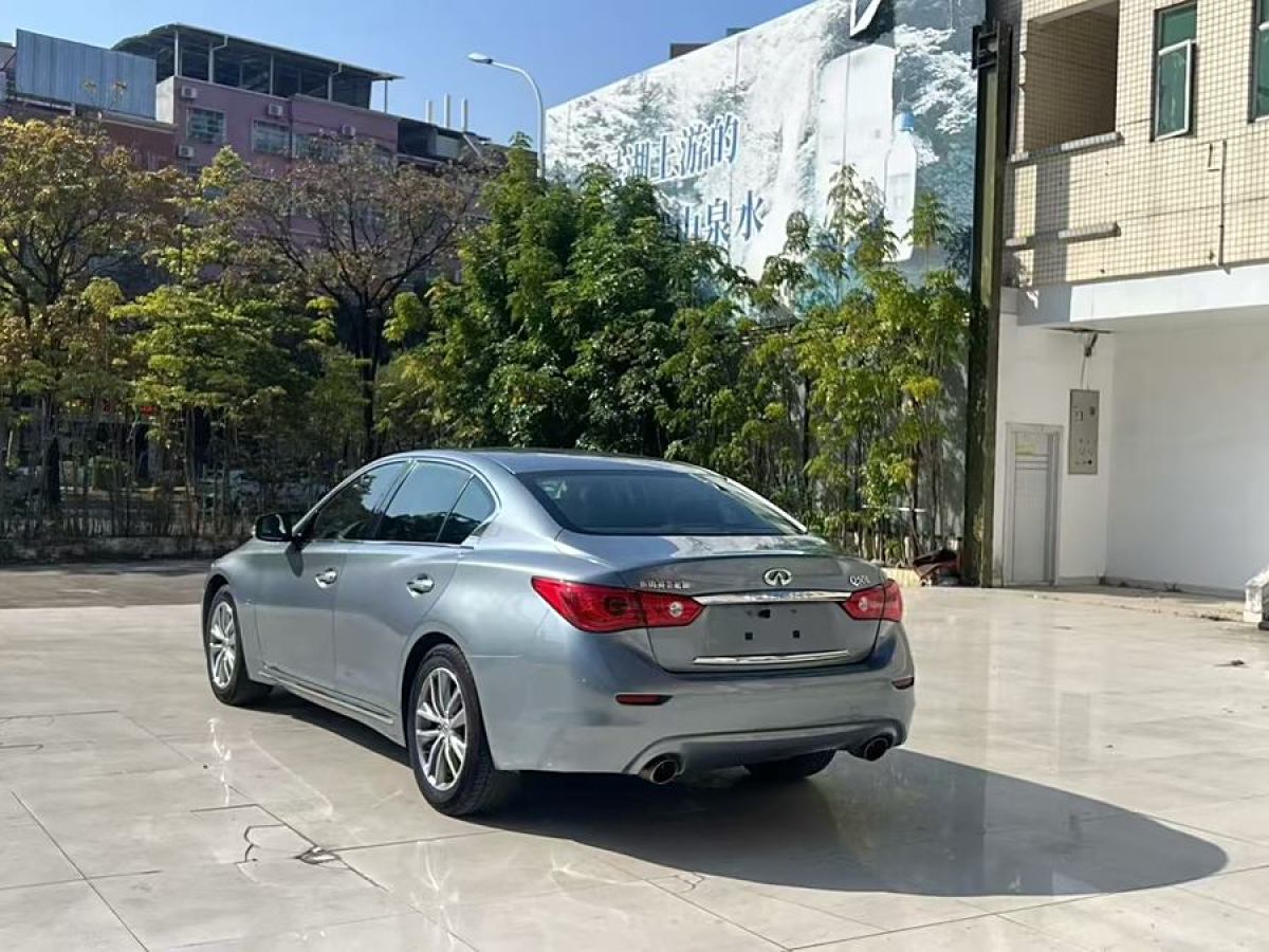 英菲尼迪 Q50L  2015款 2.0T 舒適版圖片