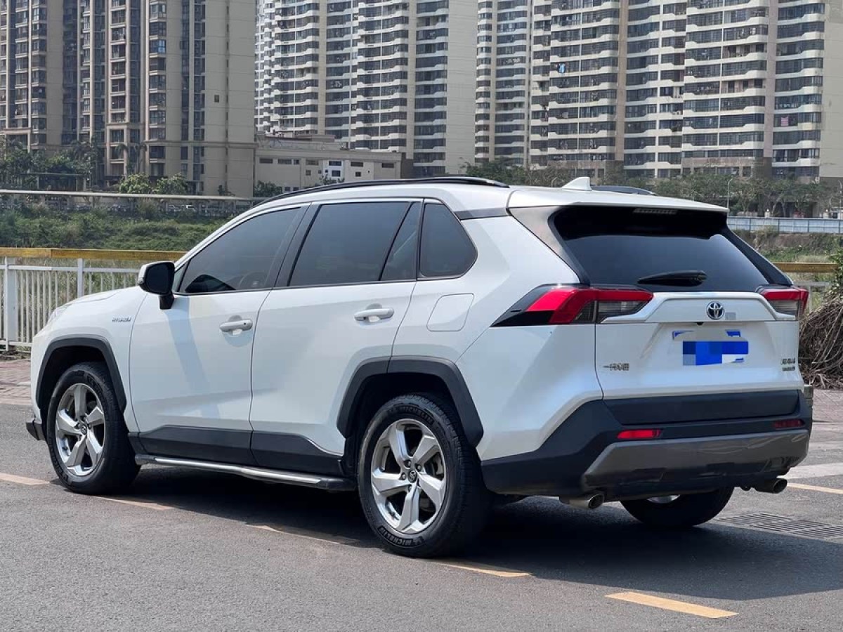 豐田 RAV4榮放  2023款 雙擎 2.5L E-CVT兩驅精英版圖片