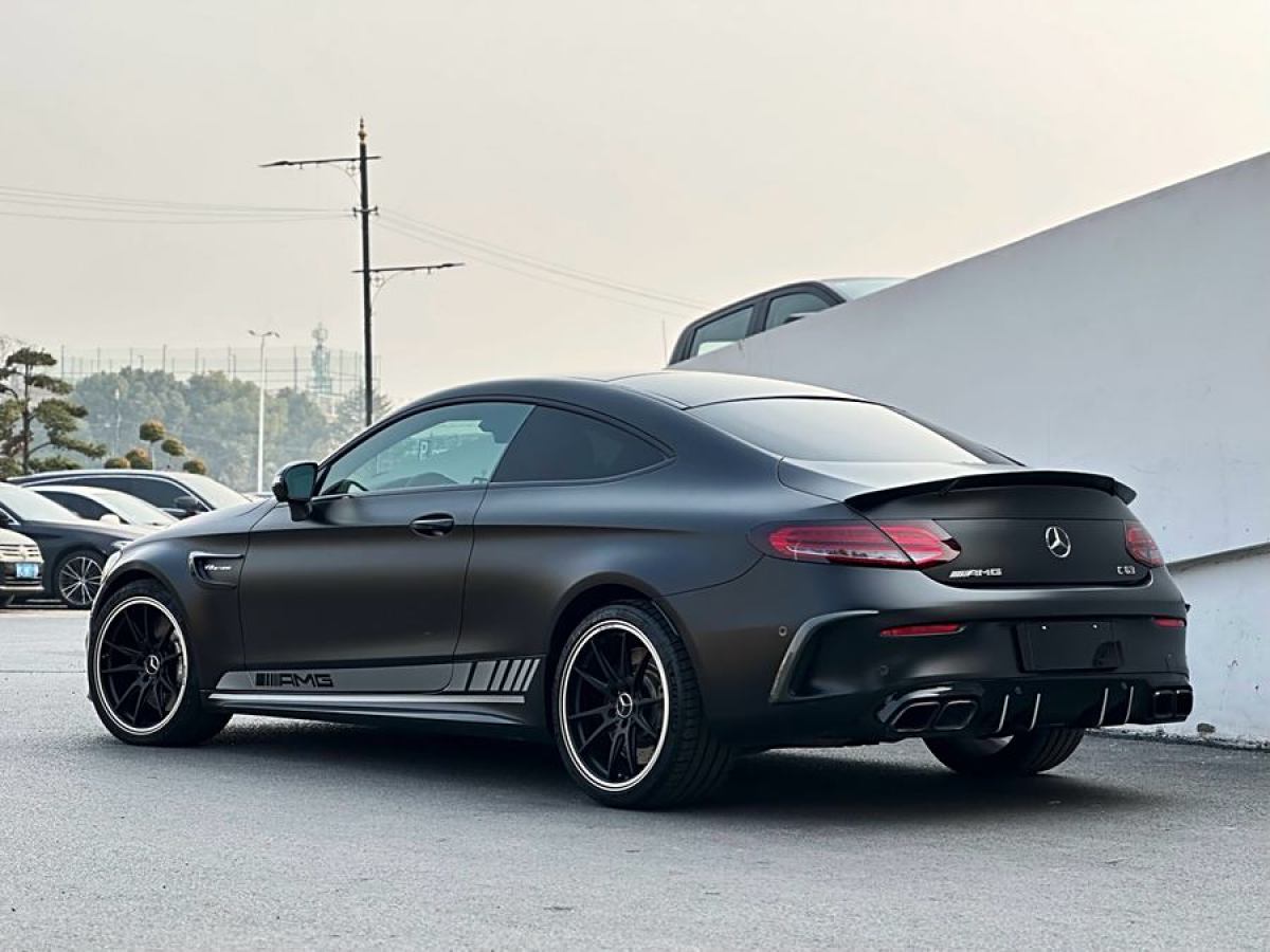 奔馳 奔馳C級AMG  2019款 AMG C 63 轎跑車圖片