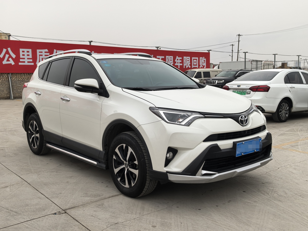 豐田 RAV4  2018款 榮放 2.0L CVT兩驅(qū)風(fēng)尚版圖片