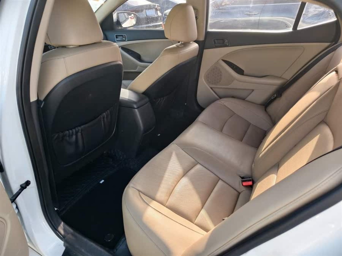 起亞 K5  2015款 2.0L 自動GL圖片