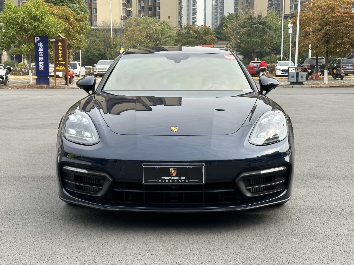 保時(shí)捷 Panamera  2021款 Panamera 行政加長(zhǎng)版 2.9T圖片