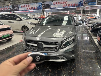 2017年6月 奔馳 奔馳GLA GLA 220 4MATIC 時(shí)尚型圖片