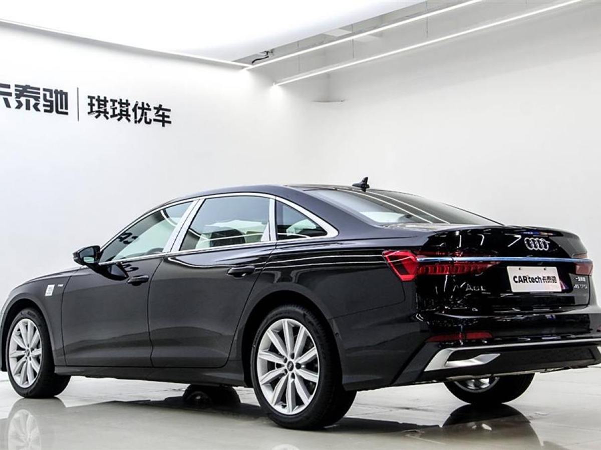 2024年10月奧迪 奧迪A6L  2024款 45 TFSI 臻選動感型