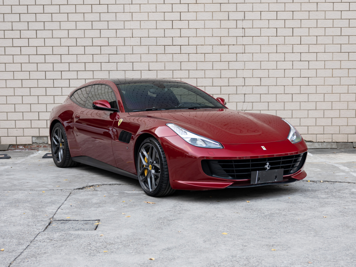 法拉利 GTC4Lusso  2017款 3.9T V8圖片