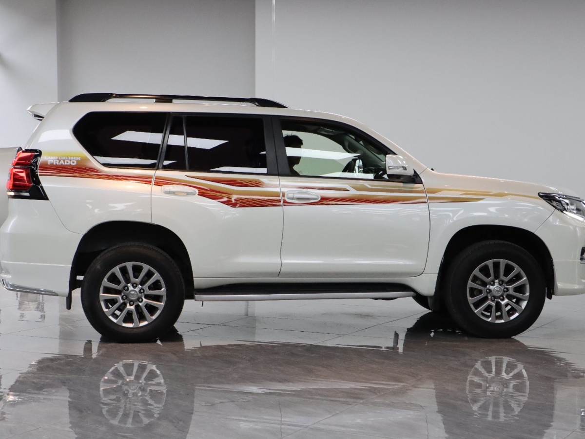 豐田 普拉多  2018款 3.5L 自動(dòng)TX-L NAVI后掛備胎圖片