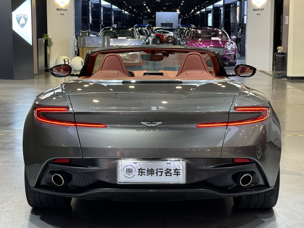 2021年3月阿斯頓·馬丁 阿斯頓?馬丁DB11  2020款 4.0T V8 Volante