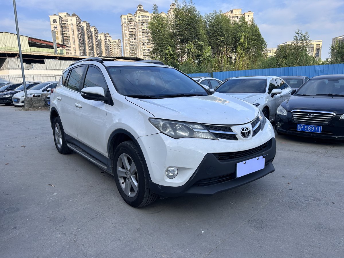 2013年10月豐田 RAV4  2018款 榮放 2.0L CVT兩驅(qū)都市版